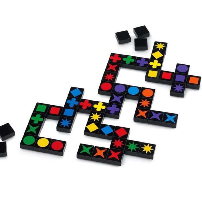 Настолна игра Qwirkle в процес на играта Qwirkle